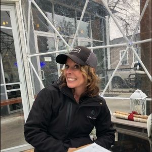 Meet your Posher, Valerie